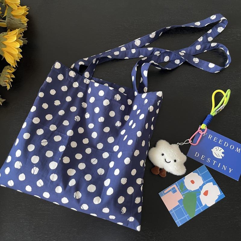 

French niche navy blue tie-dye polka dot strap shoulder bag portable versatile messenger bag thin cotton bag women s bag without cloud charm