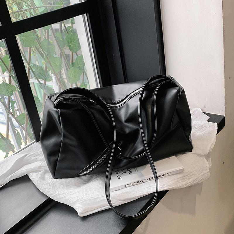 Schultertasche im Y2K-Stil für Damen, trendige Motorrad-Handtasche, minimalistische Schultertasche für Mädchen, Streetwear