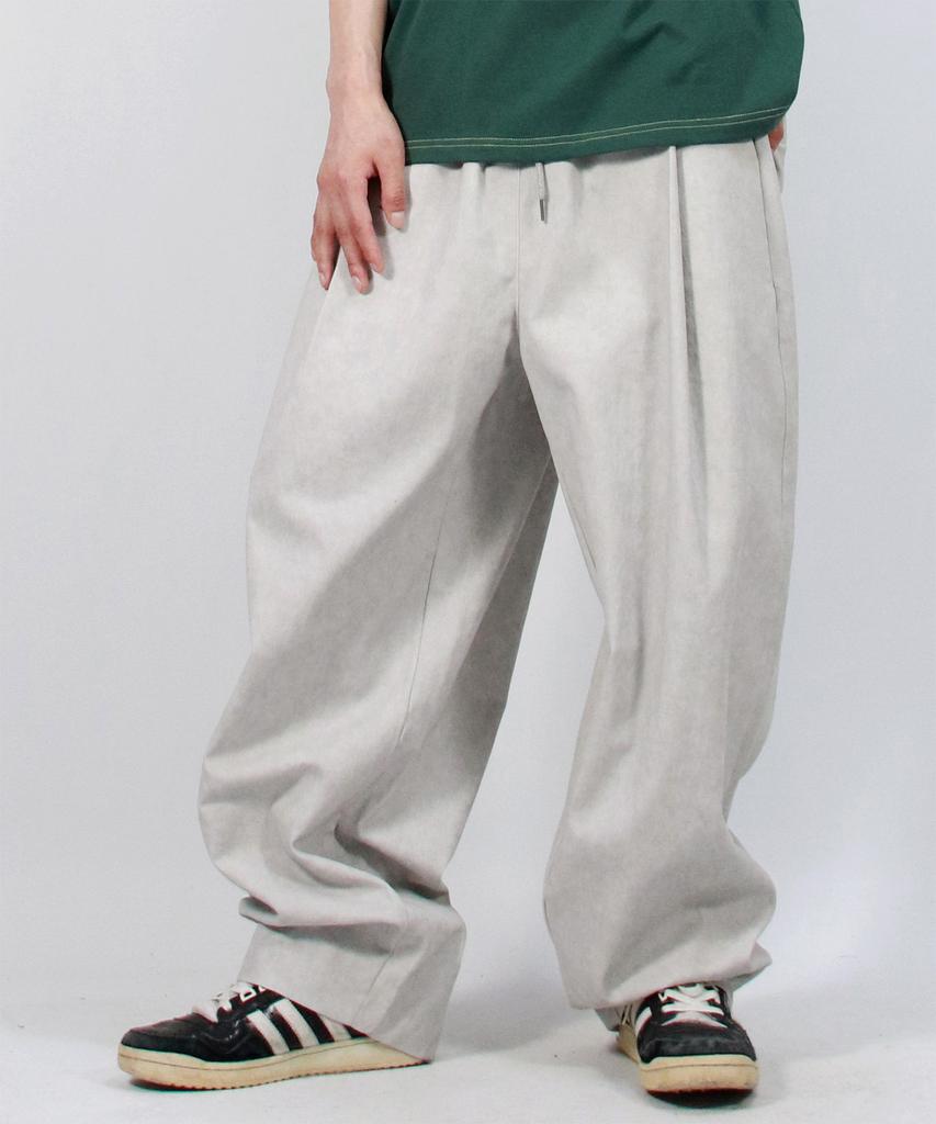Deumakeu M Grunge Washing Side One Tuck Curved Wide Pants Gray