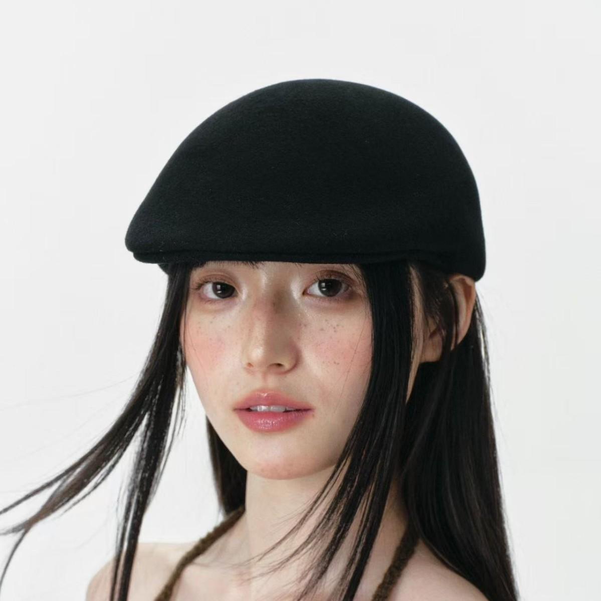 

French fashionable retro forward hat women s winter simple light plate wool peaked hat outdoor versatile warm top hat Adjustable (55-58cm) чёрный