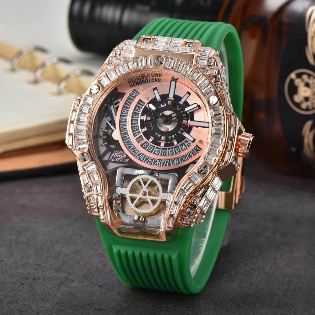 Luxury Full Diamond Business Quartz Watch Men Case Top Mens Watches Rubber Strap Color AAA Creative Decorative Clocks Relogio