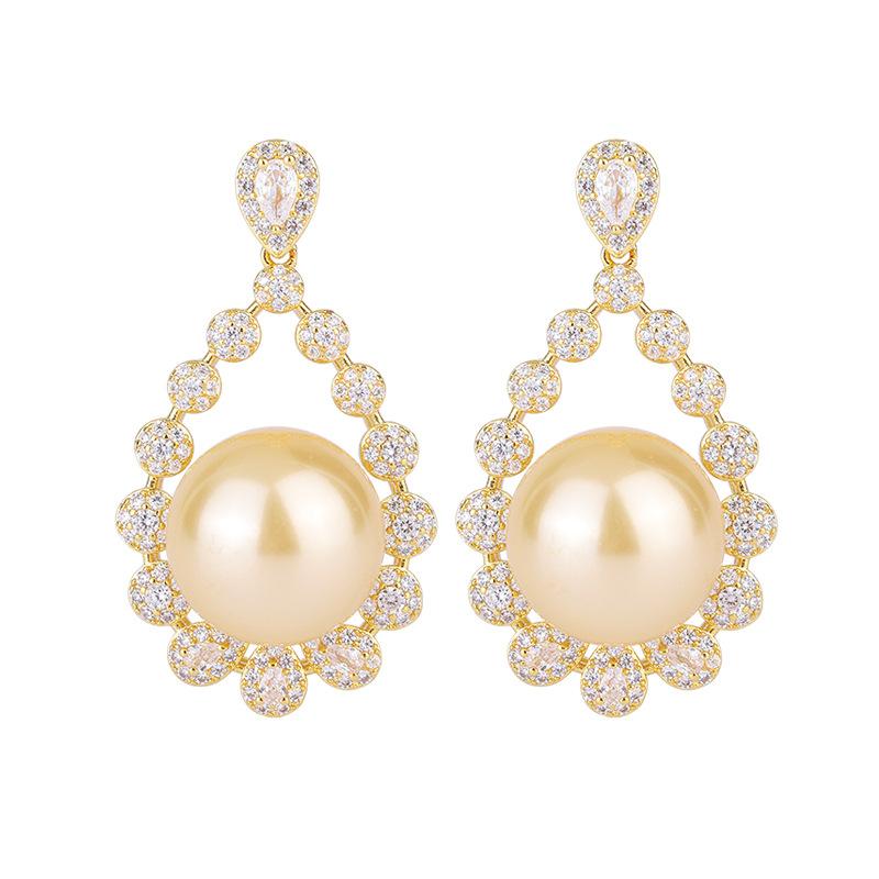 Jewelry Copper Bottom Gold-Plated Fritillary Pearl Geometric Diamond-Set Temperament Women'S Stud Earrings 14Mm