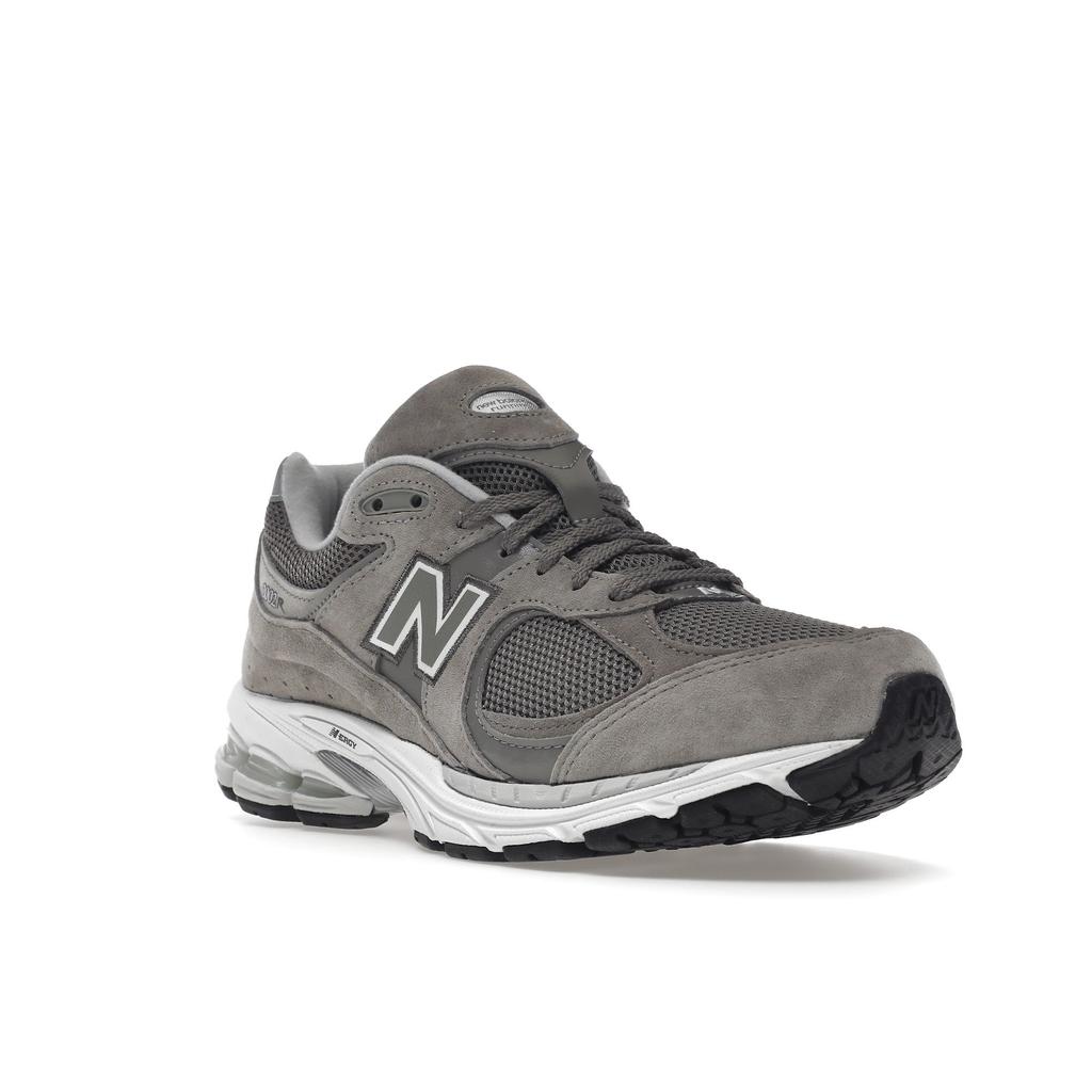 New Balance 2002 Graue Unisex-Sneakers M2002RJM