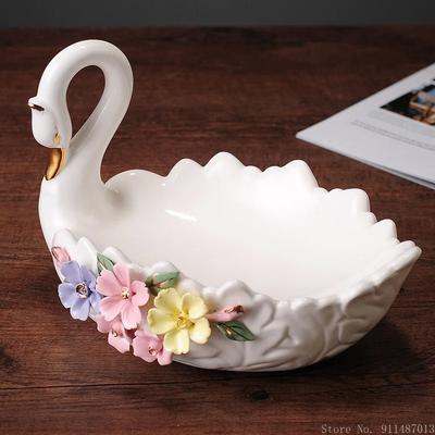 Schwan Obstschale Süßigkeitenschale Zuhause Esstisch Wohnzimmer Aufbewahrung Dekoration Keramikhandwerk Hochzeitsgeschenk Schwan Obstschale