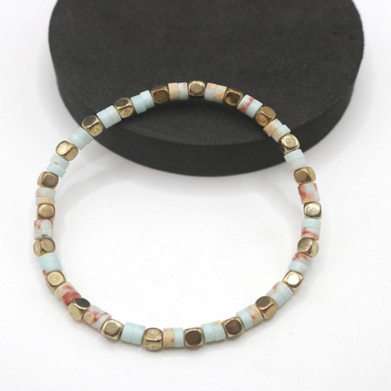 User Friendly Natural Shoushan Bead Bracelet Handmade Hand Chain for Fashion Enthusiasts and Daily Wear & Party