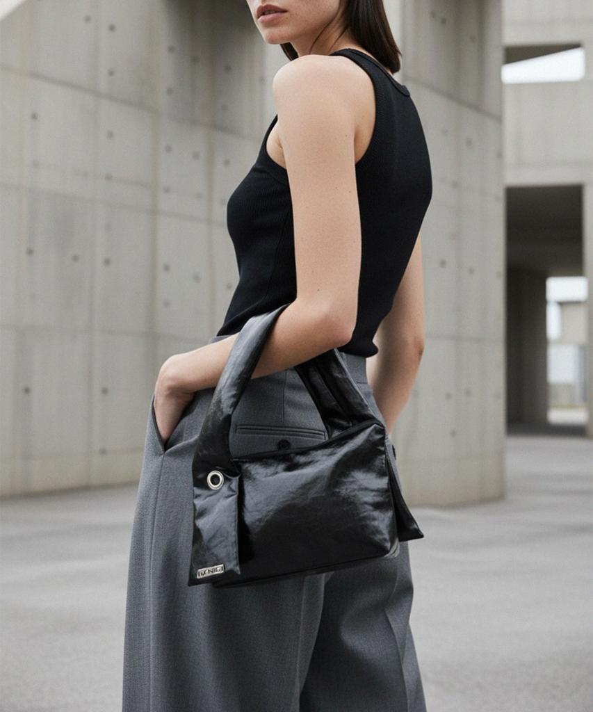 Manig A-Ring Ford Crush Mini Bag Black