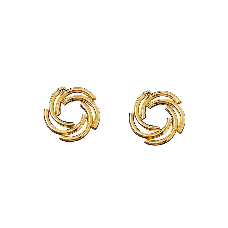 Evropské a americké módní květinové kulaté náušnice: Dámské stylové luxusní šperky s cvočky