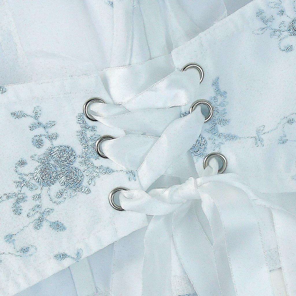 Korzety, módní a elegantní dámské oblečení