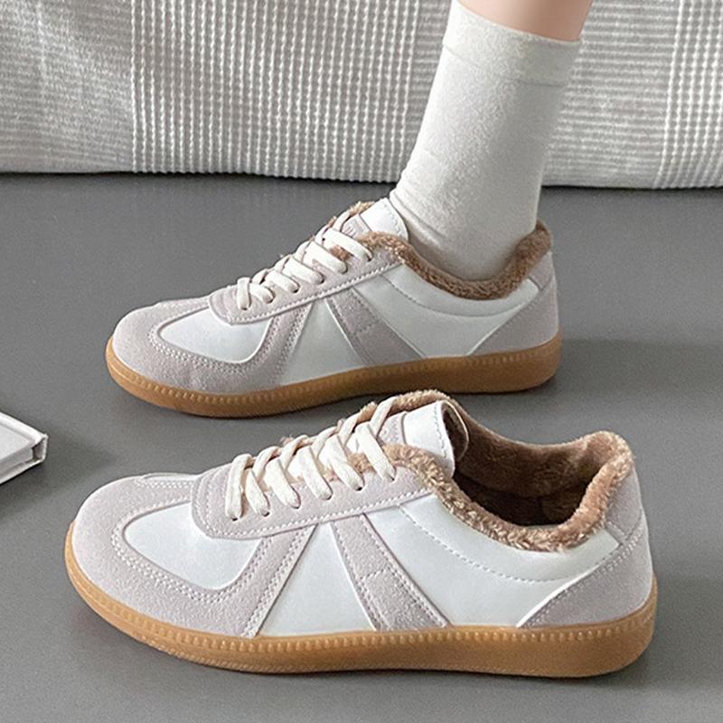 fashion Women Flats Sneakers Fur Warm Shoes 2025 Trend Short Plush Winter New Running Sport Boots Designer Casual Walking Mujer Zapatos