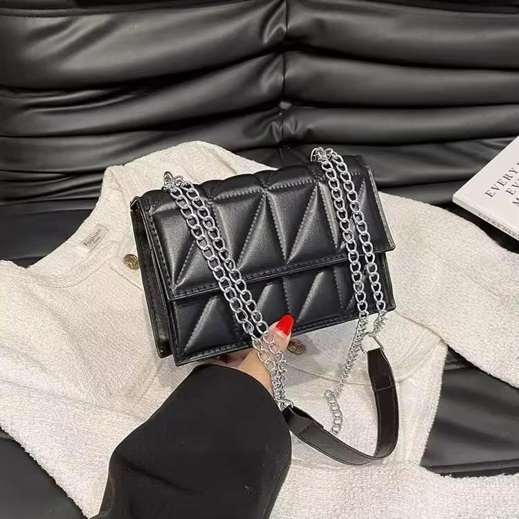 

2026 New Ladies Bags Trend Handbags Retro Designer Luxury Square Crossbody Bags Female Totes Shoulder Handbags for Women
