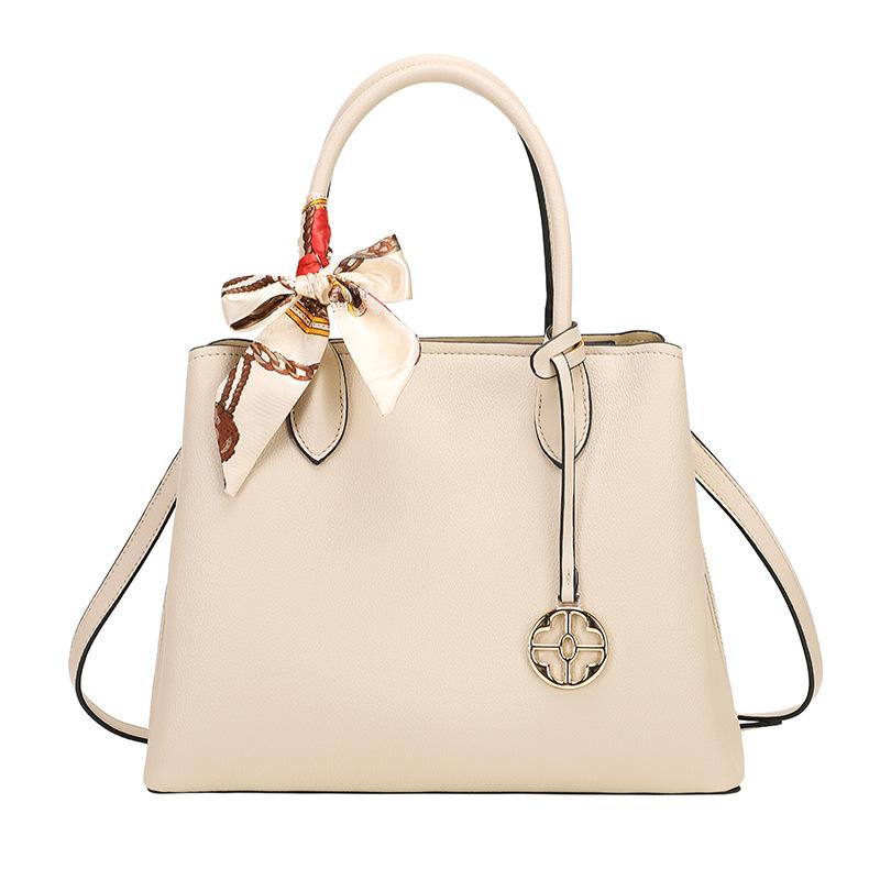 Elegant and stylish tote bag for women, 2024 summer new fashion versatile mom handbag, shoulder and crossbody bag