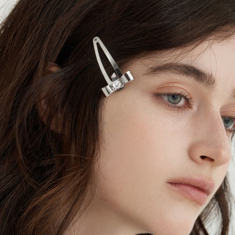 

Jean Paul Clarisse Cubic Metal Ribbon Hair Clip JP-25-045AB Silver