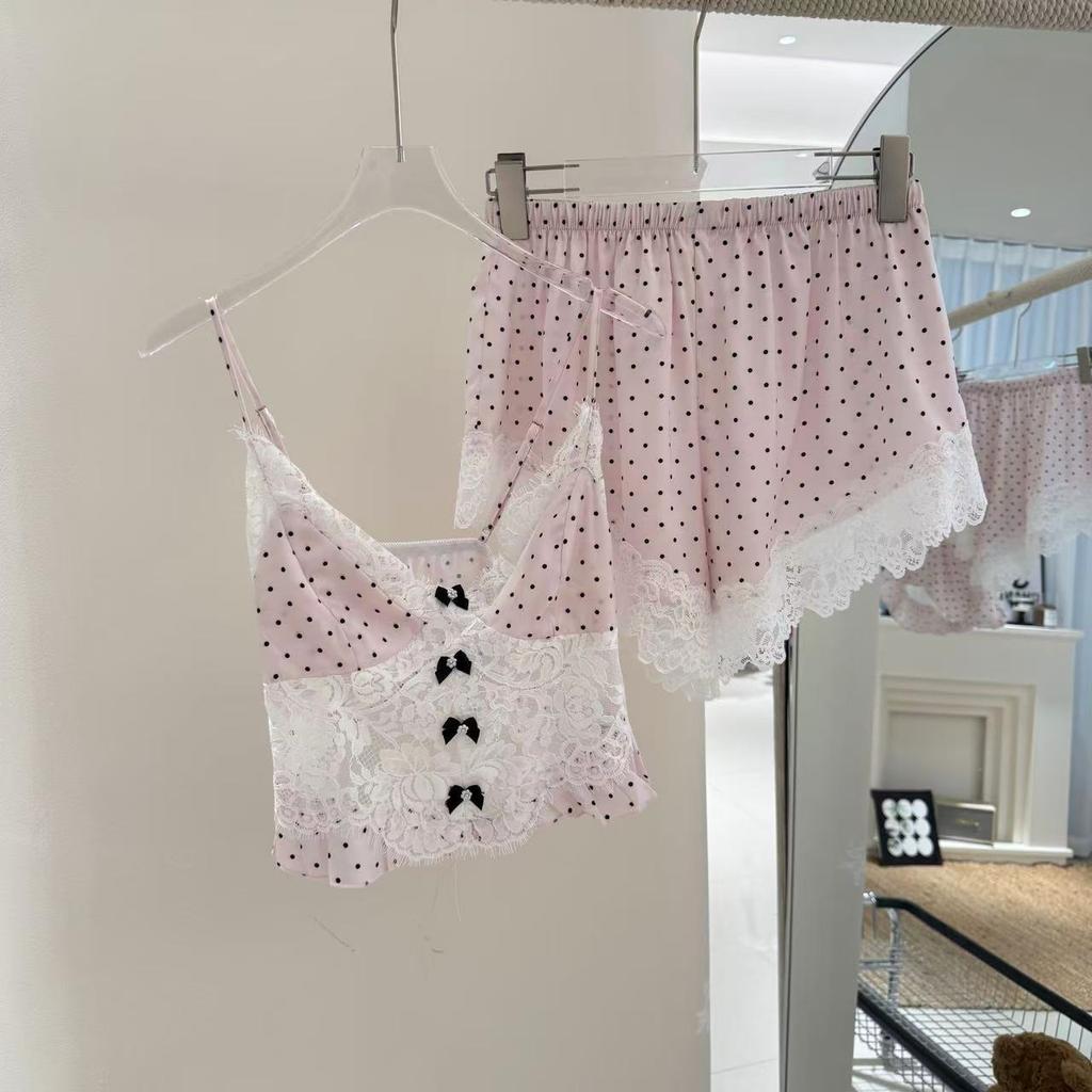 Love polka dot ice silk pajamas women's suit, sexy suspenders with chest pads, four-piece set can be worn outside, loungewear is sweet