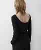 Yulago Scoop Neck Ribbed T-Shirt