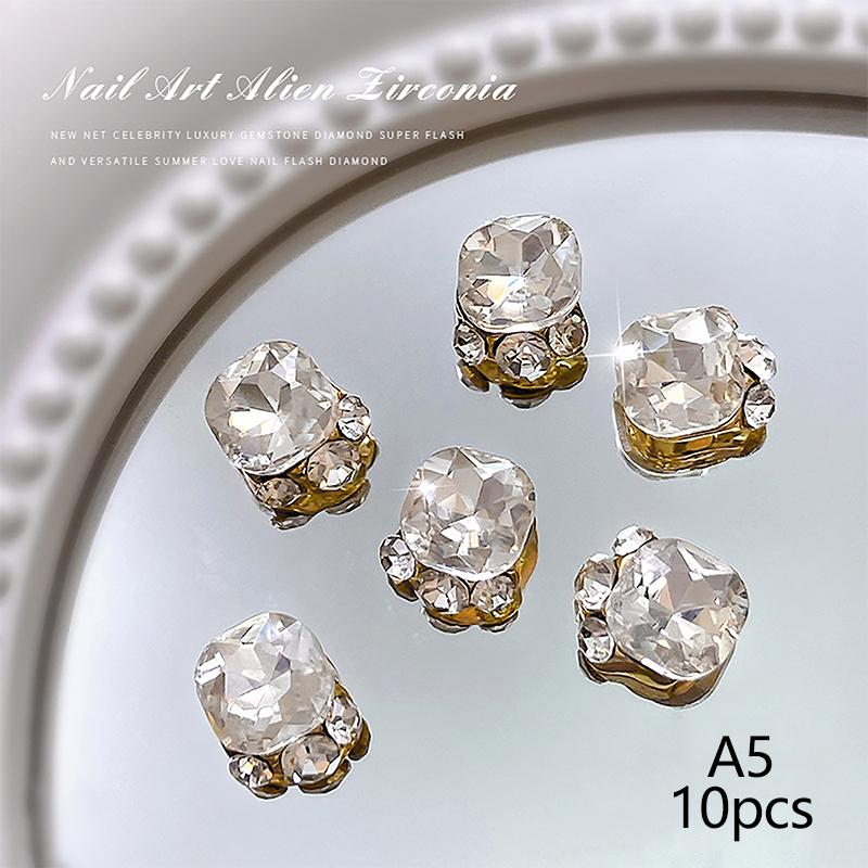 10Pcs/lot Nail Charms Jewelry Luxury Nail Parts Gems Stones Crystal Rhinestones Nail Art Decoration Accessories
