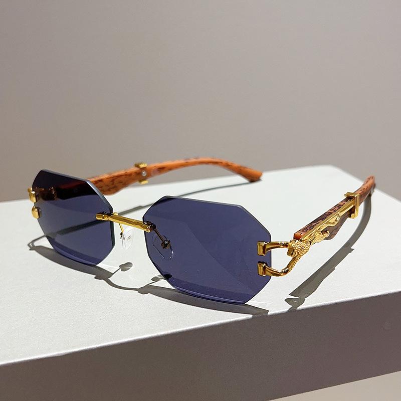 Vintage Fashion Steampunk Rimless Sunglasses Women For Men Luxury Brand Designer Irregular Sun Glasses Metal Leopard Head Shades