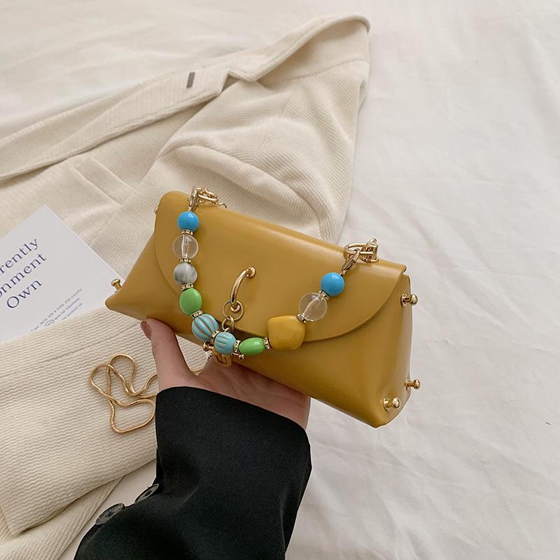 

Модная женская сумка через плечо с отделкой бисером, летняя новая сумка из искусственной кожи с небольшим клапаном под мышкой, модная сумка через плечо с цепочкой