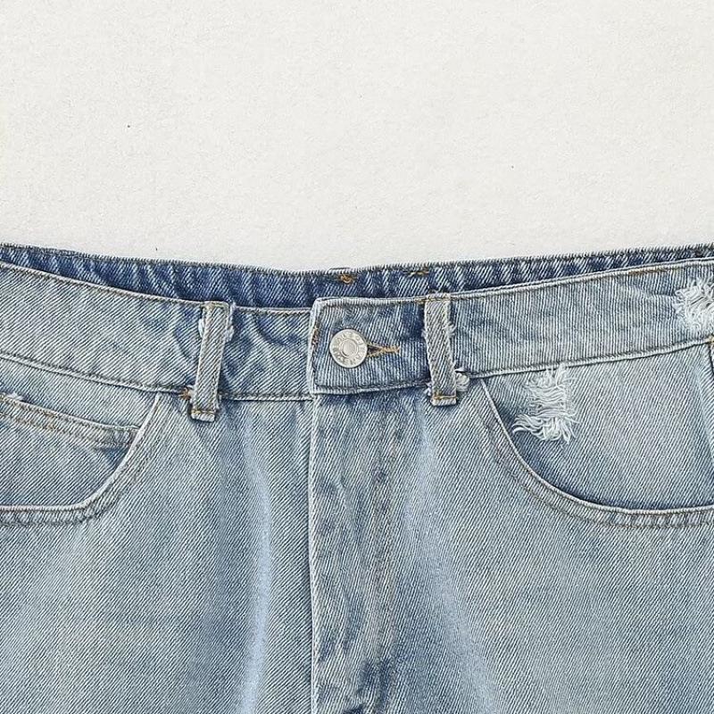 New Summer Street Fashion: European & American Casual Ripped Denim Shorts for Women