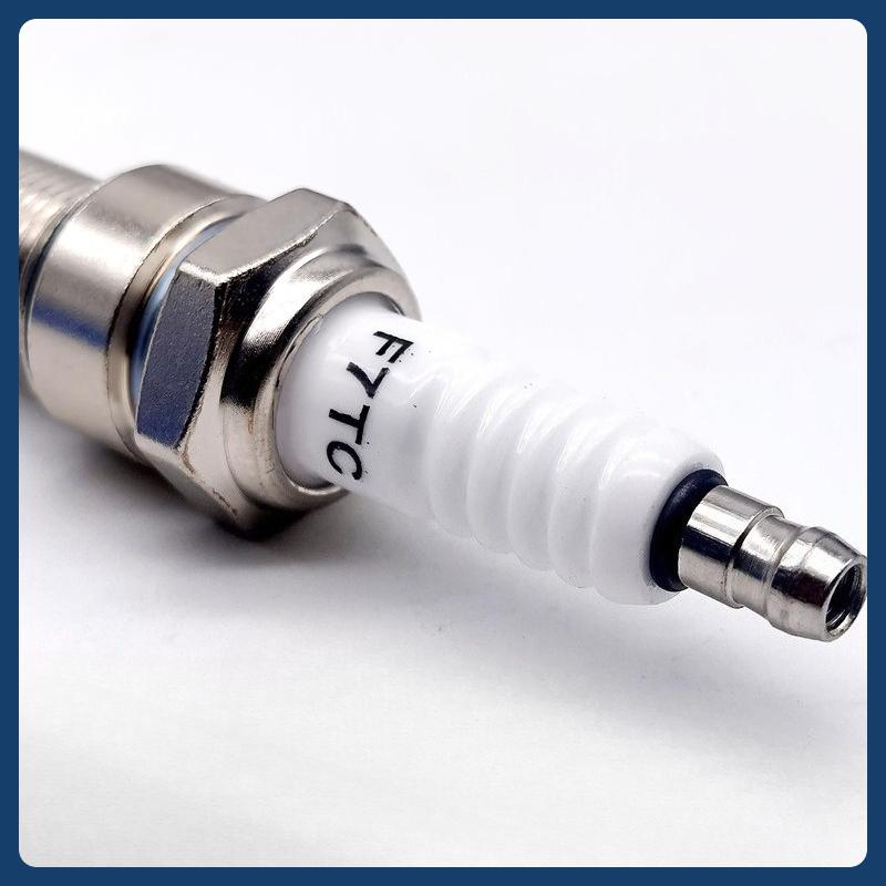 4PCS Spark Plugs F7TC for GX120 GX160 GX200 GX240 GX270 GX340 GX390 Generators Lawn Mowers Tractors Rotary Water Pumps Go Kart