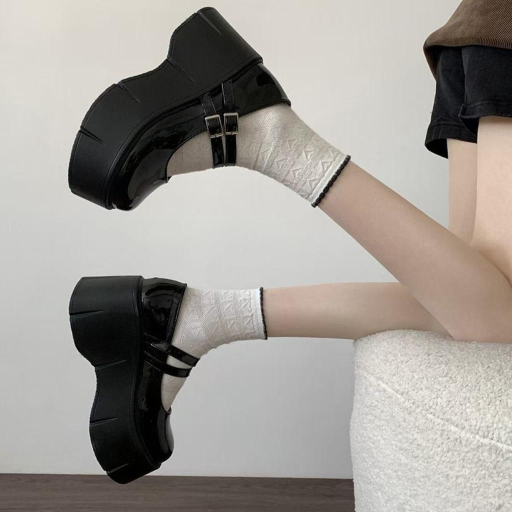 White High-heeled Small Leather Shoes, New French New Shoes In Autumn, Retro Thick-soled Heightened Japanese Muffin Single Shoes
