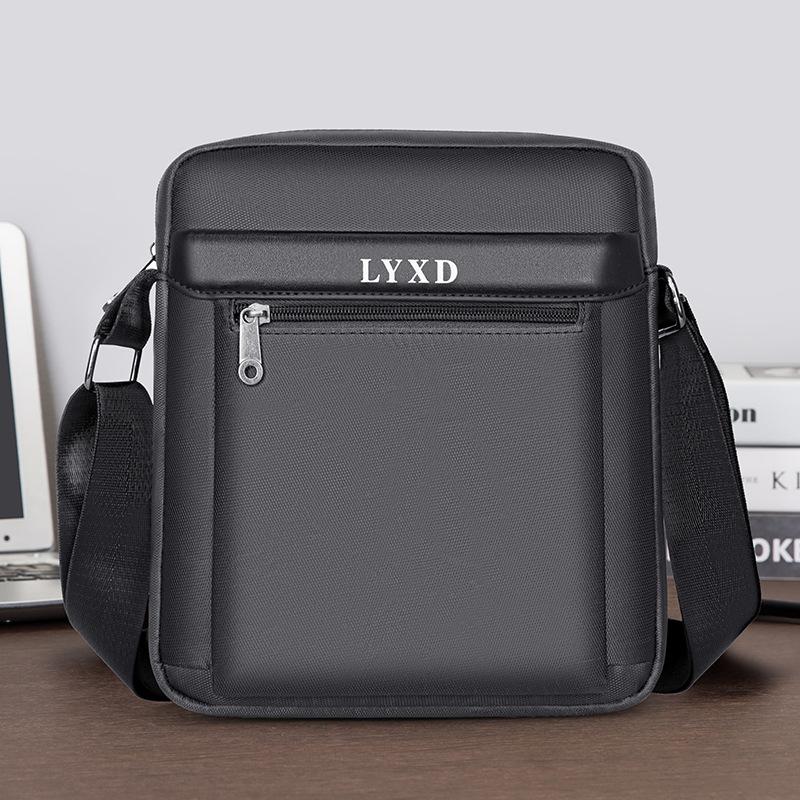 

New Business Travel Men s Shoulder Bag Large Capacity Simple Solid Color Crossbody Bag Oxford Cloth Commuter Storage Men s Bag чёрный