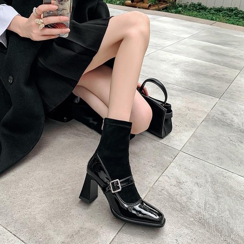 

Французские элегантные короткие сапоги Мэри Джейн на китайском каблуке 2024 года, осенне-зимняя новинка, узкие сапоги для колледжа с круглым носком, универсальные сапоги-носки на грубом каблуке 40 чёрный