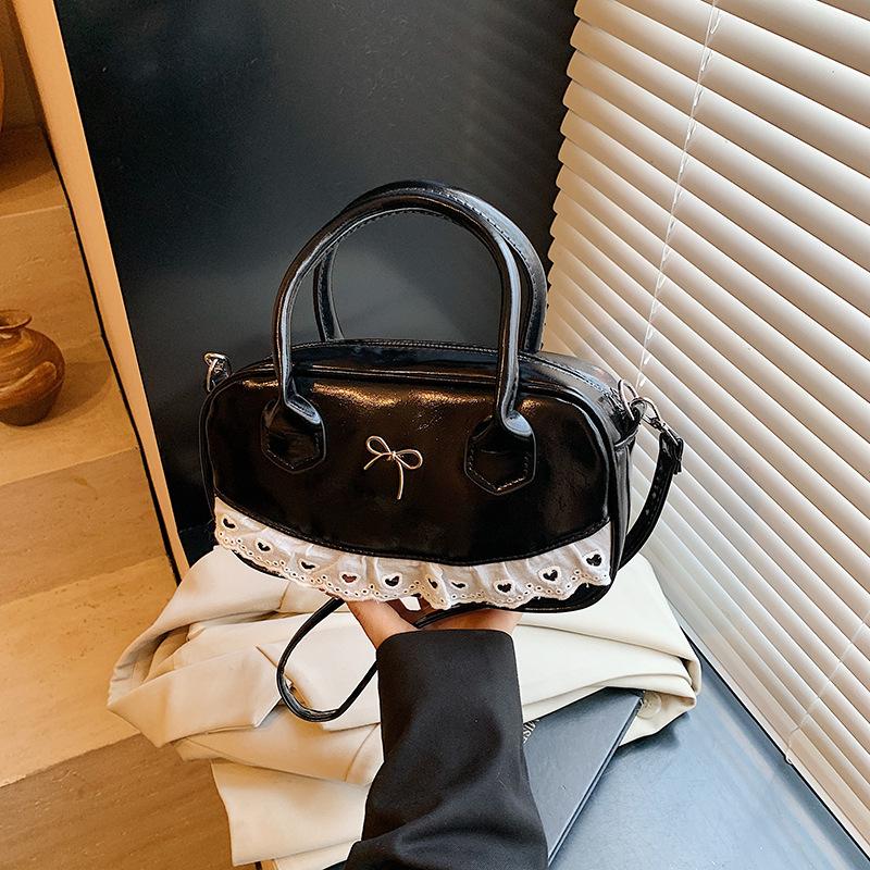

Casual Sweet Bow Female Portable Bost Handbags PU Leather Commuter Ladies Shoulder Bags Versatile Women s Messenger Bag чёрный