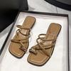 Women's Thick Sole Cross Strap Beach Sandals with Toe Separator