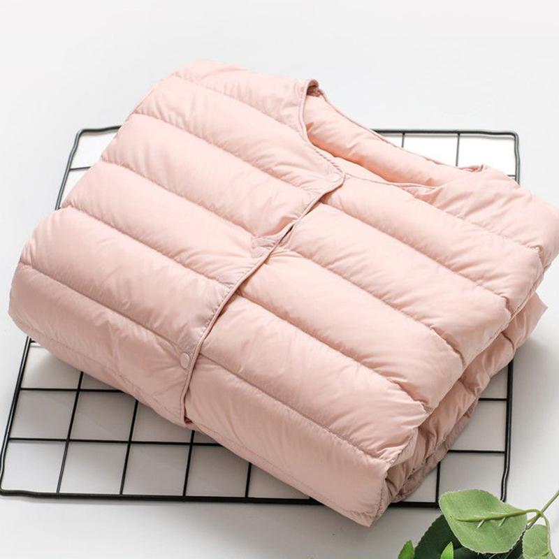 Weiße Entendaunen Leichte dünne Daunenjacke Damen Rundhals Kurzer Abschnitt Kragenlos Herbst und Winter Große Innen warme Jacke