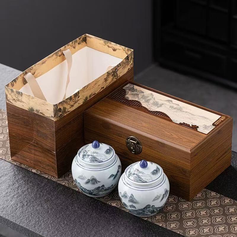 Pao Xiang Gong Wuyi Rock Tea Gift Set