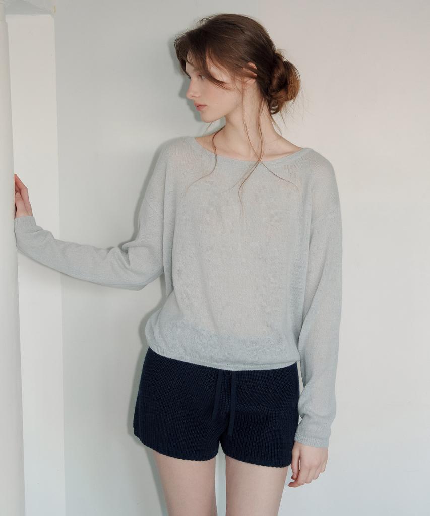 LETTERA Soft Curve Off-Shoulder Knit
