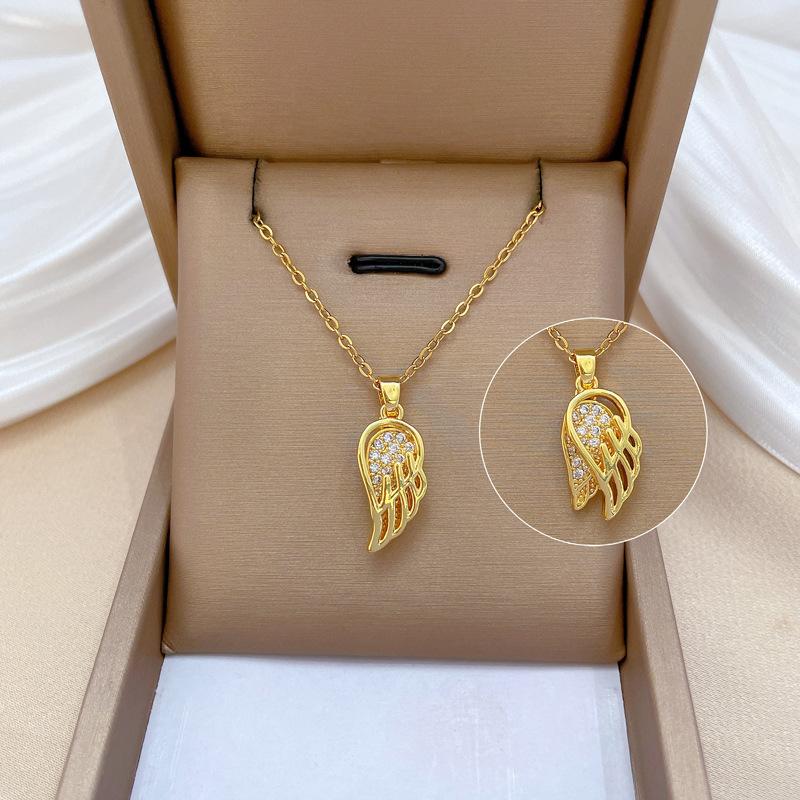 

Cross Zircon Light Luxury Temperament Gorgeous Full Diamond Necklace Female Versatile Collarbone Chain Titanium Steel Chain