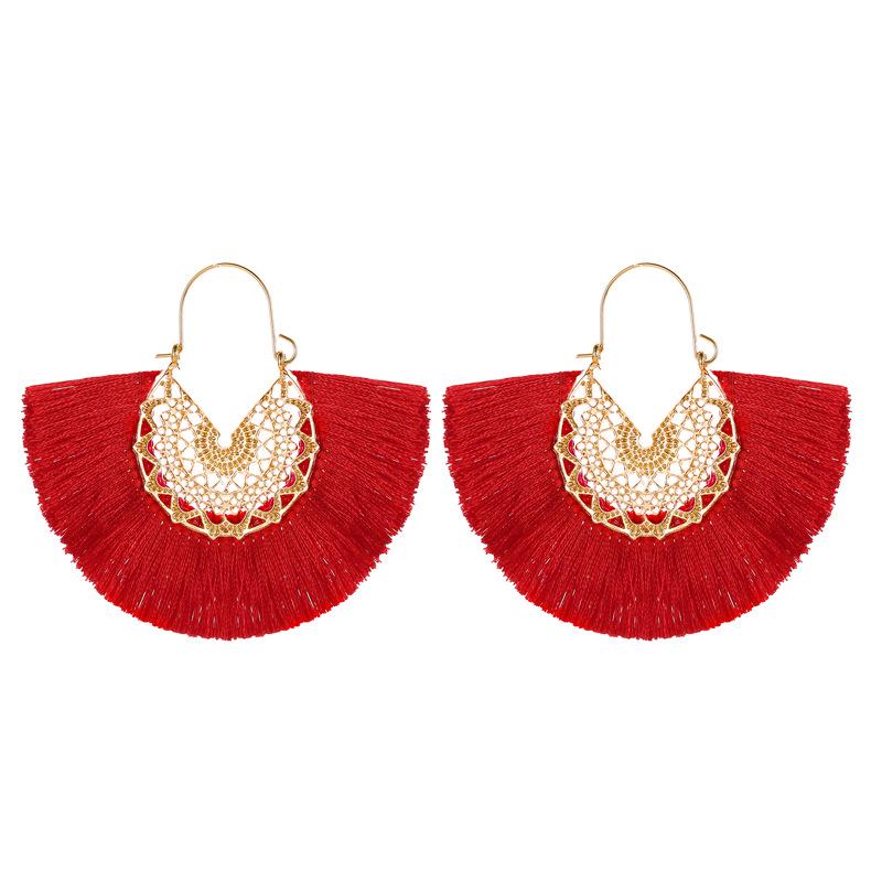 Europe and the United States hot-selling earrings, bohemian exaggerated fan-shaped fringed earrings, temperament empty carved stud earrings