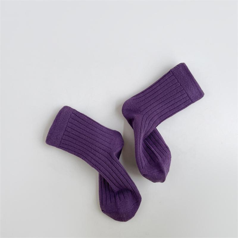 

Трендовые носки до середины и выше колена конфетных цветов: Осенне-зимние стили для детей, мужчин и женщин, хлопок класса А, бесшовный дизайн XL (Ages 9-12, Shoe Size 33-37)