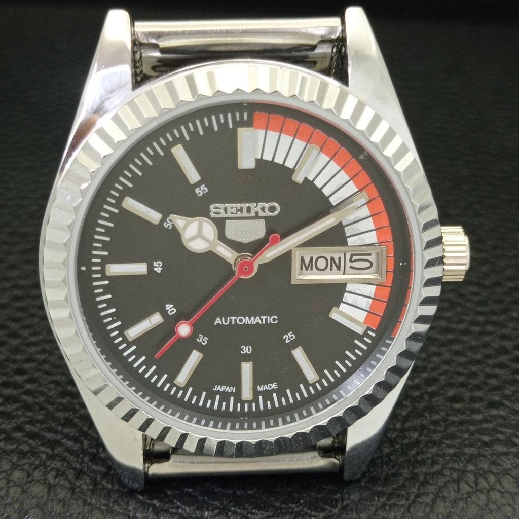 AUTOMATIC VINTAGE REFURBISHED SEIKO 5 6309A JAPAN MENS BLACK WATCH a440678-9 Sk-a440678-1