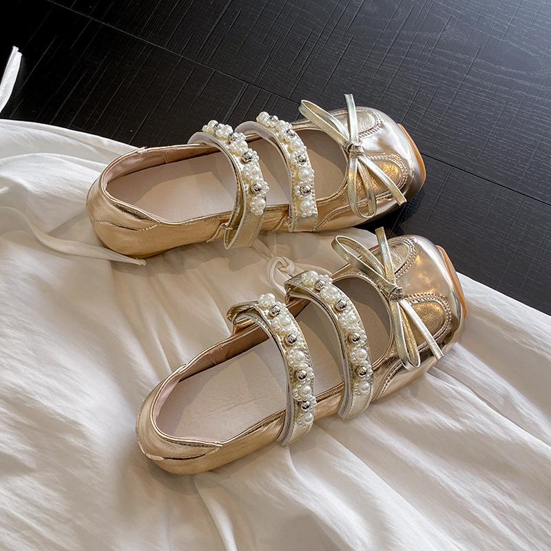 

French ballet dream flat bottom shallow mouth Mary Jane shoes women s summer bow sweet empty temperament bag head sandals 40