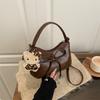 Einzigartige Nischendesign-Tasche Damen neue Herbst vielseitige Umhängetasche exquisite Handtasche kleine Tasche