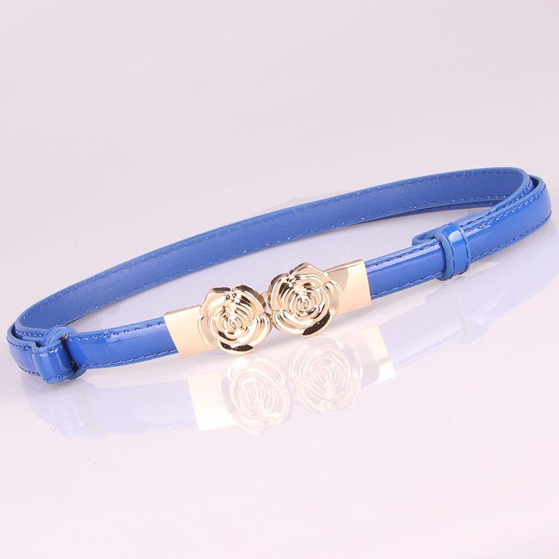 Women's Adjustable Belt with Rose-Shaped Buckle - Elegant and Fashionable Skirt Accessory