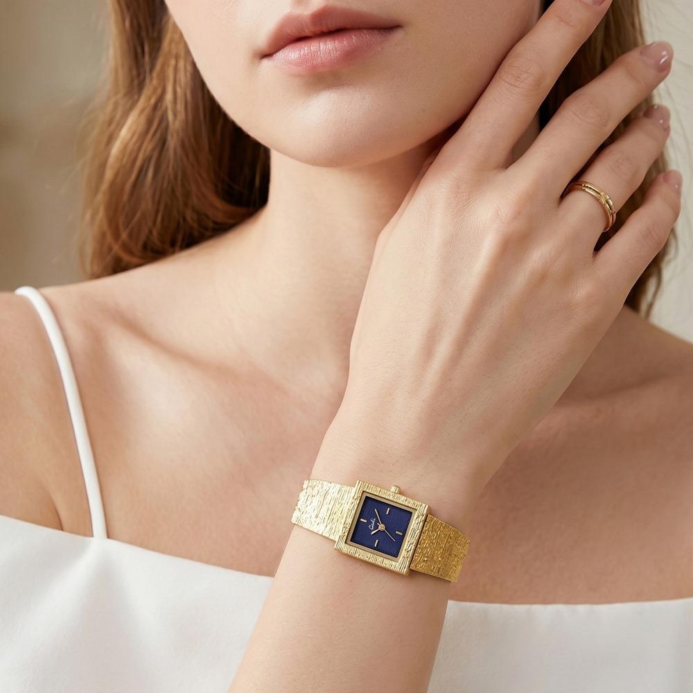 Light Luxury Women's Square Small Gold Watch Light Luxury Steel Strip Retro High End Versatile Watch Texture Quartz Watches