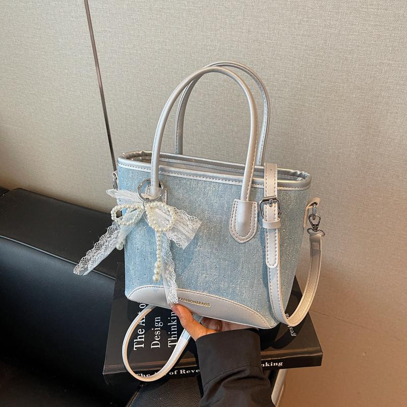 

High-end small bag women s new popular versatile messenger bag fashion handbag bucket bag светло-синий