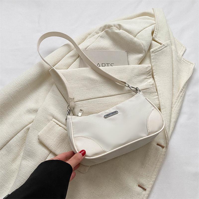 Stylish 2033 Winter Fashion Bag For Women Street Fashion Canvas Shoulder Bag
