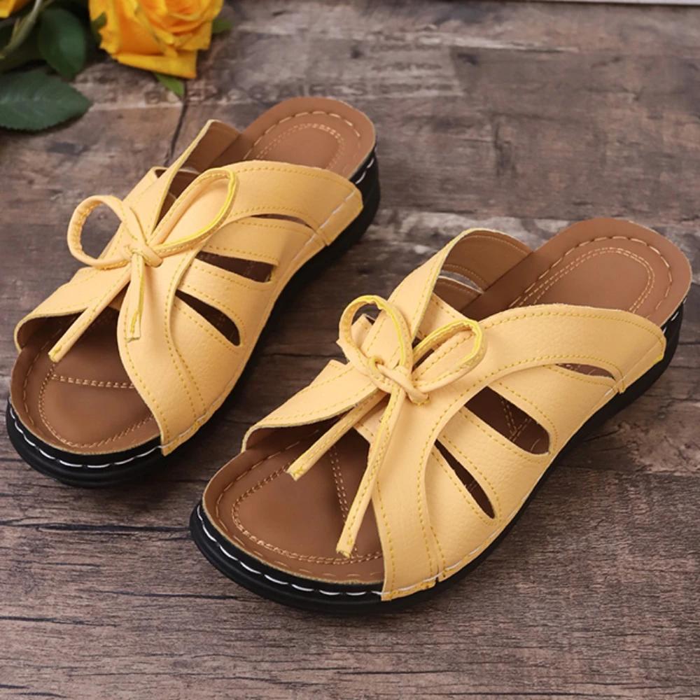 

Распродажа женской обуви. Новые женские тапочки с открытым носком. Летние римские однотонные туфли с выемкой. Женские повседневные пляжные тапочки на танкетке. 43 жёлтый