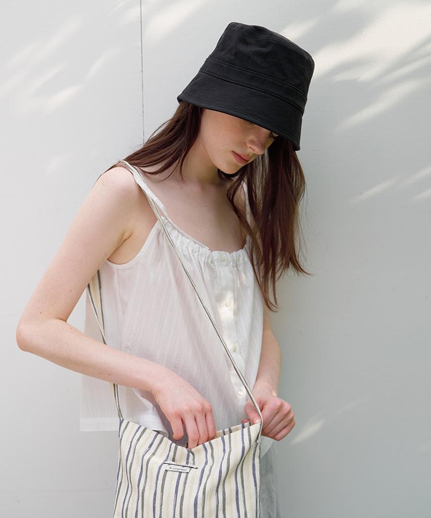 BUT'TON Button Bucket Hat (3 Colors)