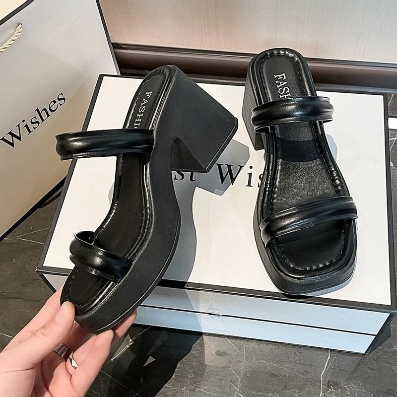 Cool Slippers Women's 2025 Spring and Summer Outer Wear Fashionable and Versatile Word with Sandals Muffin Thick Sole Heightening Slippers Women