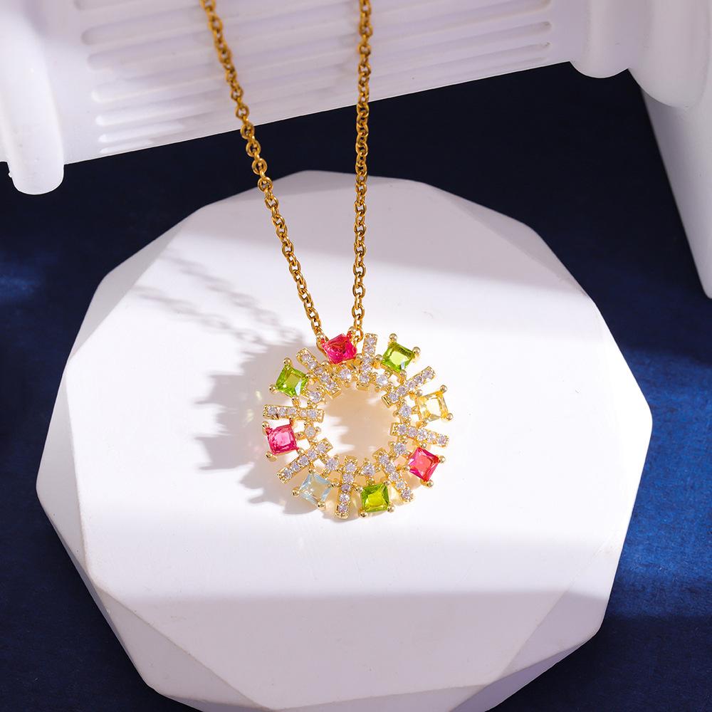 New Copper Micro-inlaid Color Zirconium Necklace Sweet Flower Pendant Personalized Color Sunflower Temperament Jewelry Gift