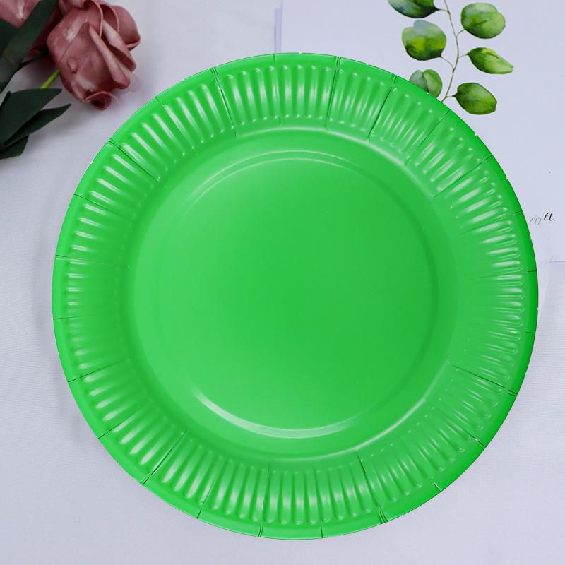 Solid Color Disposable Paper Plates for Party, Picnic, or Birthday