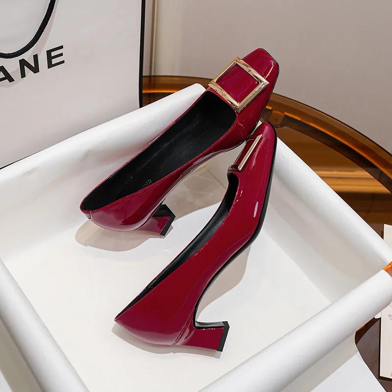 Square Buckle High Heels 2024 New Brand Women Sexy Thick High Heels Dress Party Wedding Shoes Retro Shallow Mouth Woman Pumps