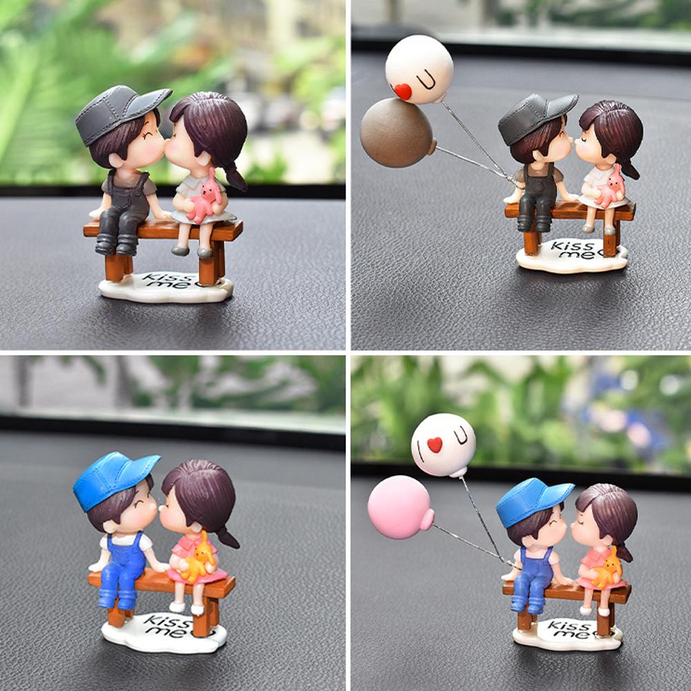 2Pcs/Set Cute Cartoon Couple with Bench Car Dashboard Doll Balloon Ornament Decoration Auto Interior Accessories for Gift