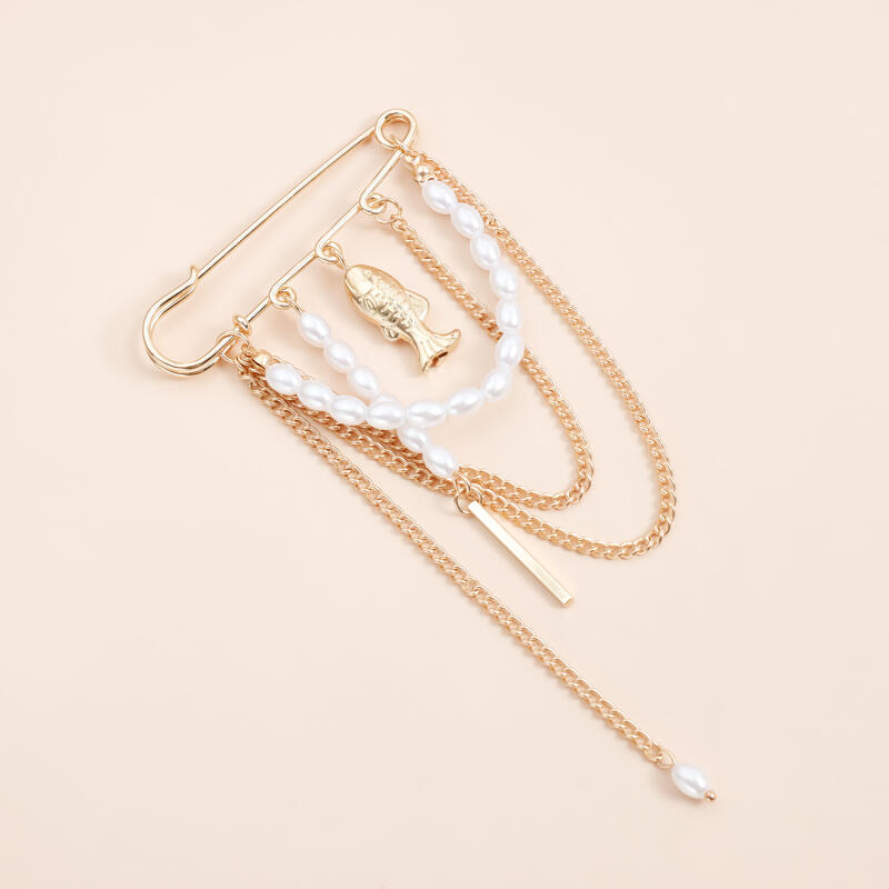 Multi Layer Heart-Shaped Beaded Chain Tassel Brooches for Women Men Imitation Pearl Chains Pendant Brooches Pins Jewelry Gifts