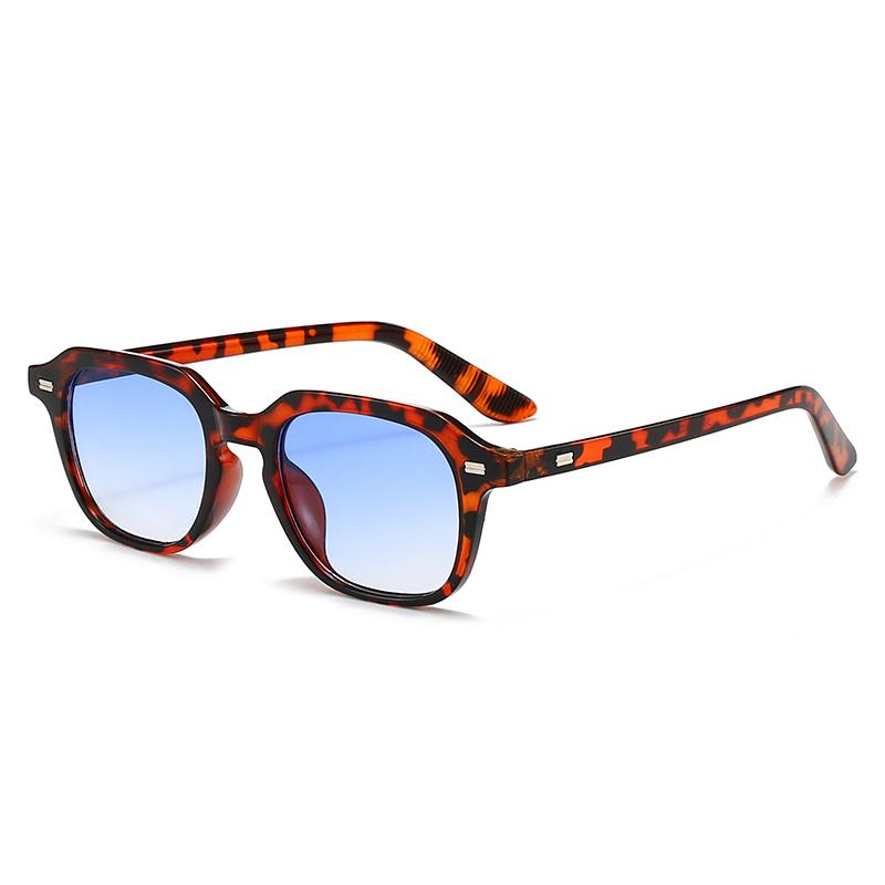 New Square Women Sunglasses Retro Rivets Blue Light Blocking Glasses Men Trending Outdoor Fishing Sun Glasses Shades UV400